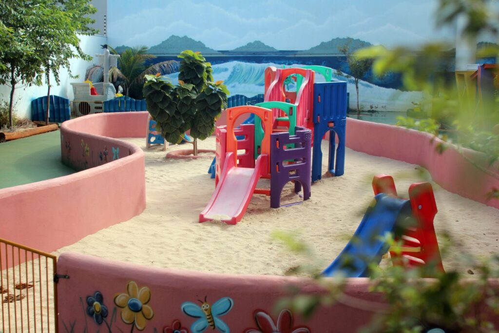 Their Wings: uma escola para a vida inteira