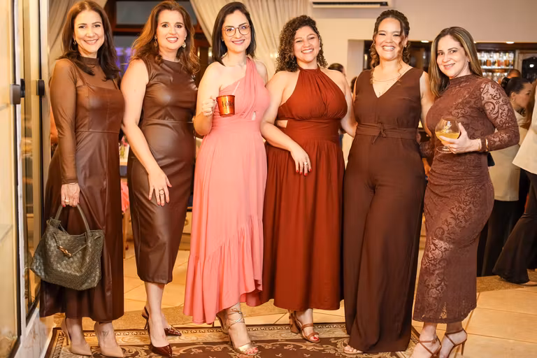 álbum 2 - Casa Mipe celebra abertura com noite de conexões em Dourados. – foto 314