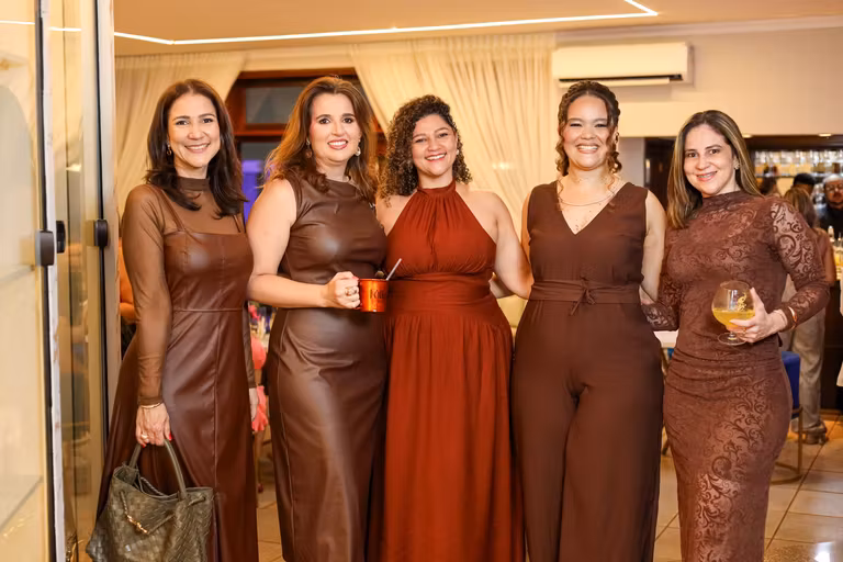 álbum 2 - Casa Mipe celebra abertura com noite de conexões em Dourados. – foto 331