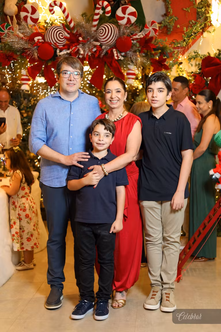 Uma noite para celebrar a magia do Natal e a beleza dos novos ciclos. – foto 106